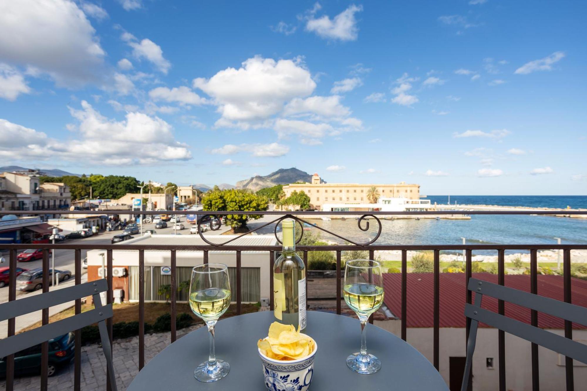 Erasmo Home Luxury Vista Mare 巴勒莫 外观 照片