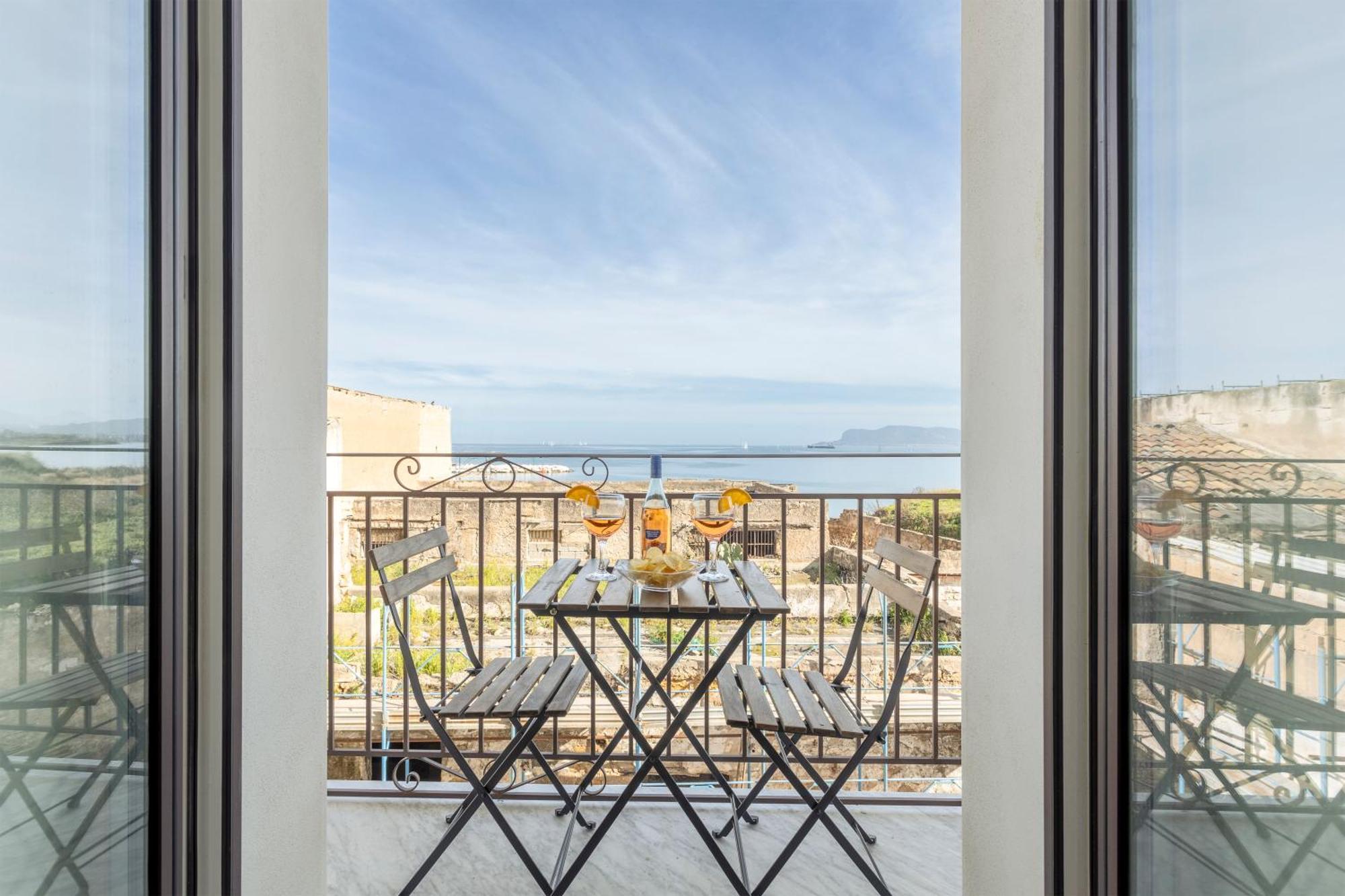 Erasmo Home Luxury Vista Mare 巴勒莫 外观 照片